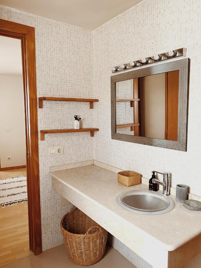 Cool Loft In The Old Town With Rooftop Terrace And Fireplace 타리파 외부 사진
