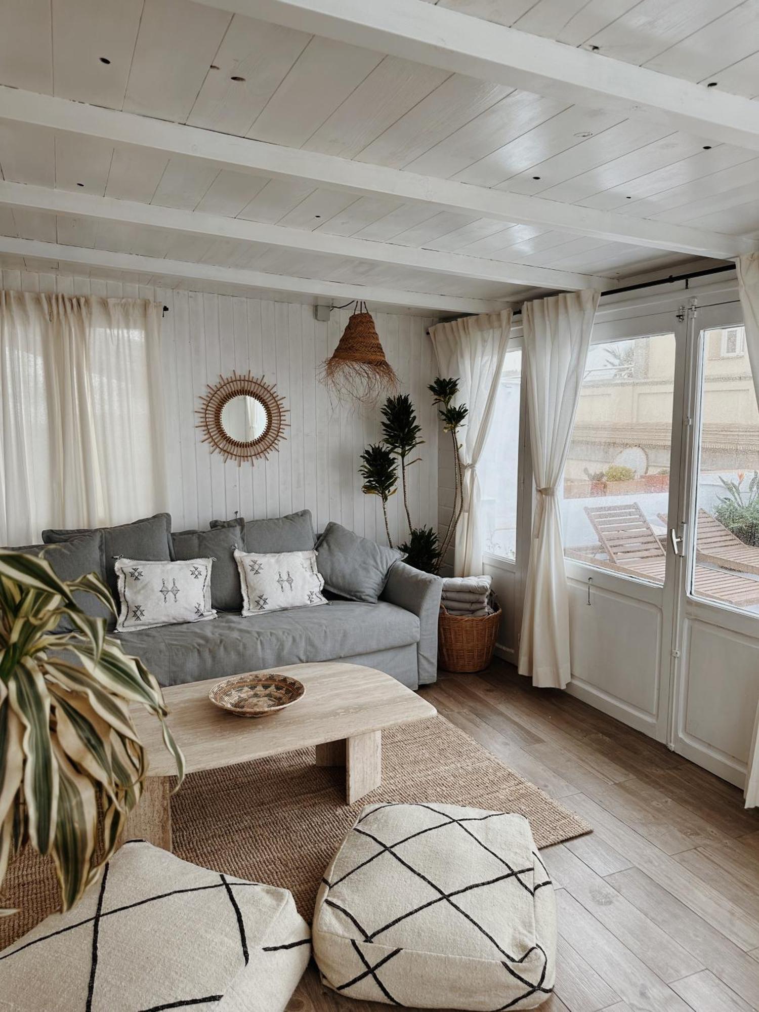 Cool Loft In The Old Town With Rooftop Terrace And Fireplace 타리파 외부 사진