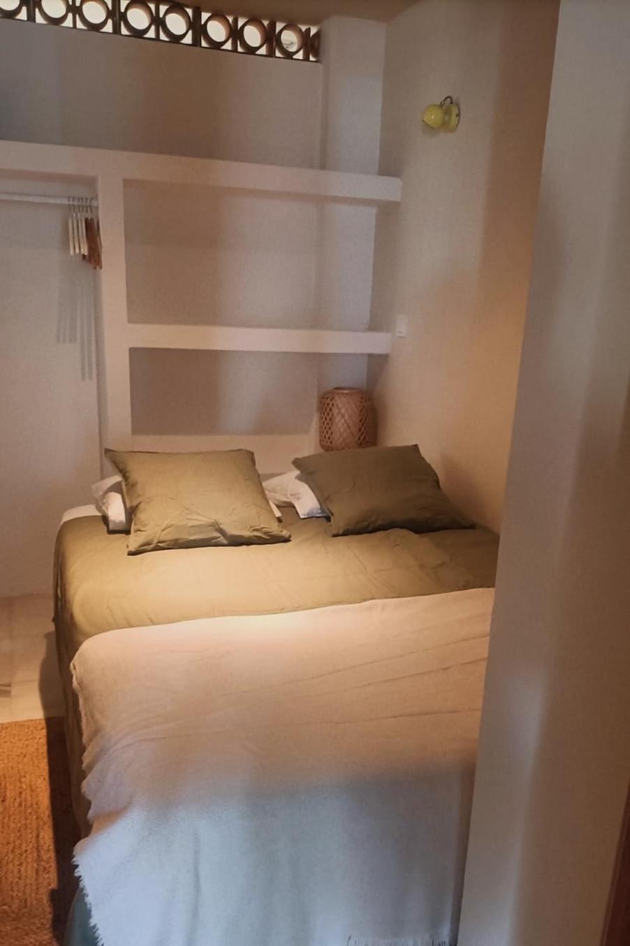 Cool Loft In The Old Town With Rooftop Terrace And Fireplace 타리파 외부 사진
